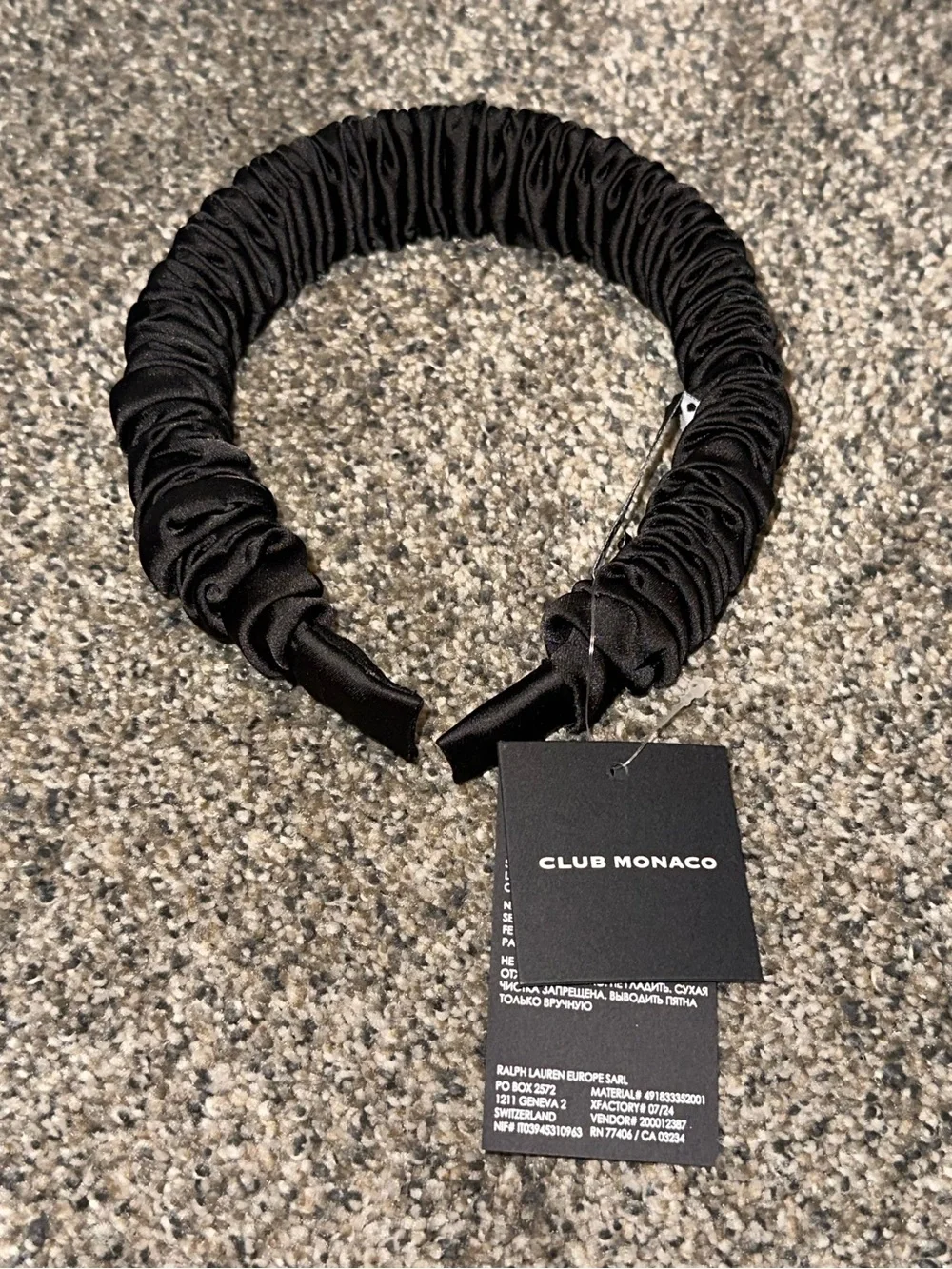 Club Monaco NWT Black Satin Thick Scrunch Ruched Headband